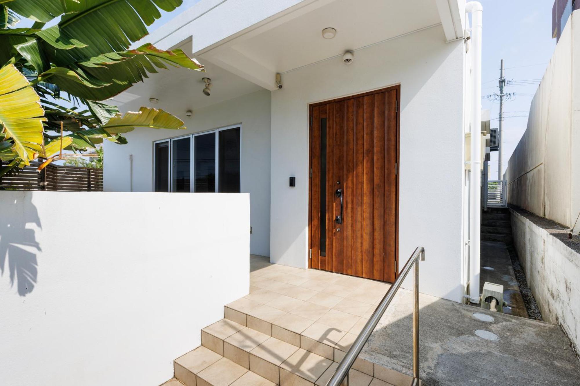 Terrace Garden Okinawa Villa Onna Exterior photo